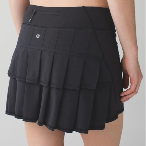 lululemon athletica Dresses & Skirts - Lululemon Run: Pace Setter Skirt *Tall Black